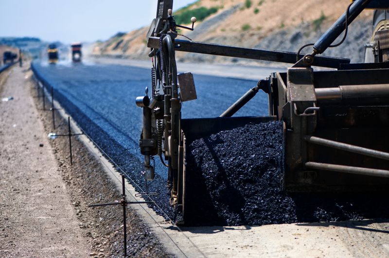 Tarmac Laying Service